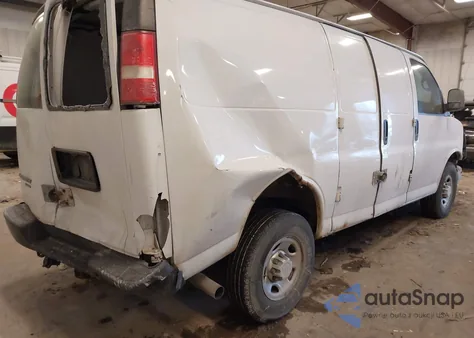 2015 Chevrolet Express 2500 Work Van from USA, damaged, VIN 1GCWGFFF9F1110326